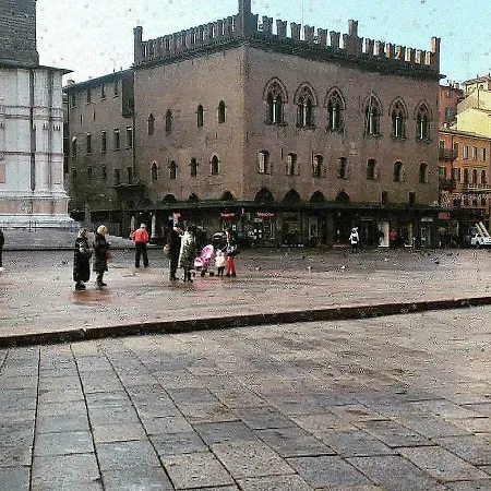 San Vitale 2* Bolonya